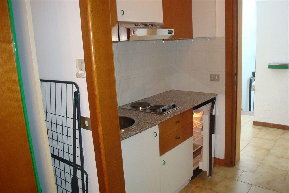 Tursport Aparthotel Таранто Екстериор снимка