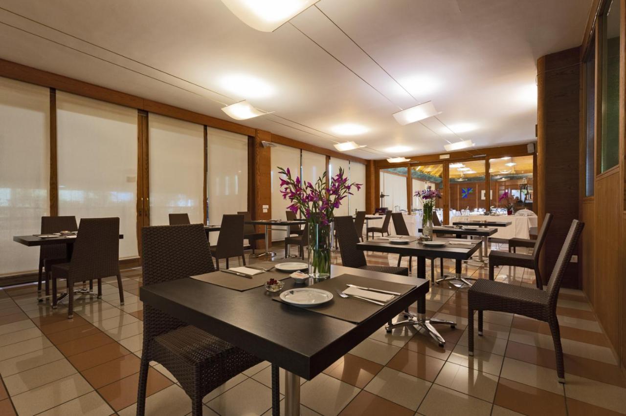 Tursport Aparthotel Таранто Екстериор снимка